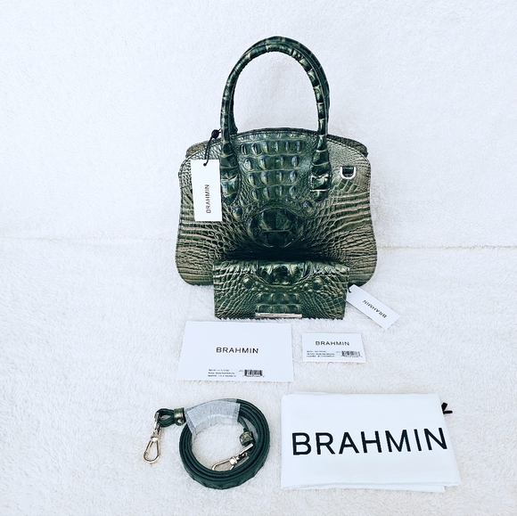 NWT Brahmin MATCHA GREEN Rosetta w/Ady Wallet - Picture 1 of 16